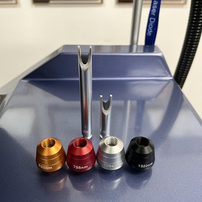 Laser diodowy do depilacji, odmładzania skóry, aparatu kosmetycznego Pico Laser 2 w 1.