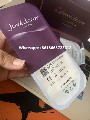 Juvederm Ultra 4 Dermal Filler Lip Injections w celu uwydatnienia seksownych ust